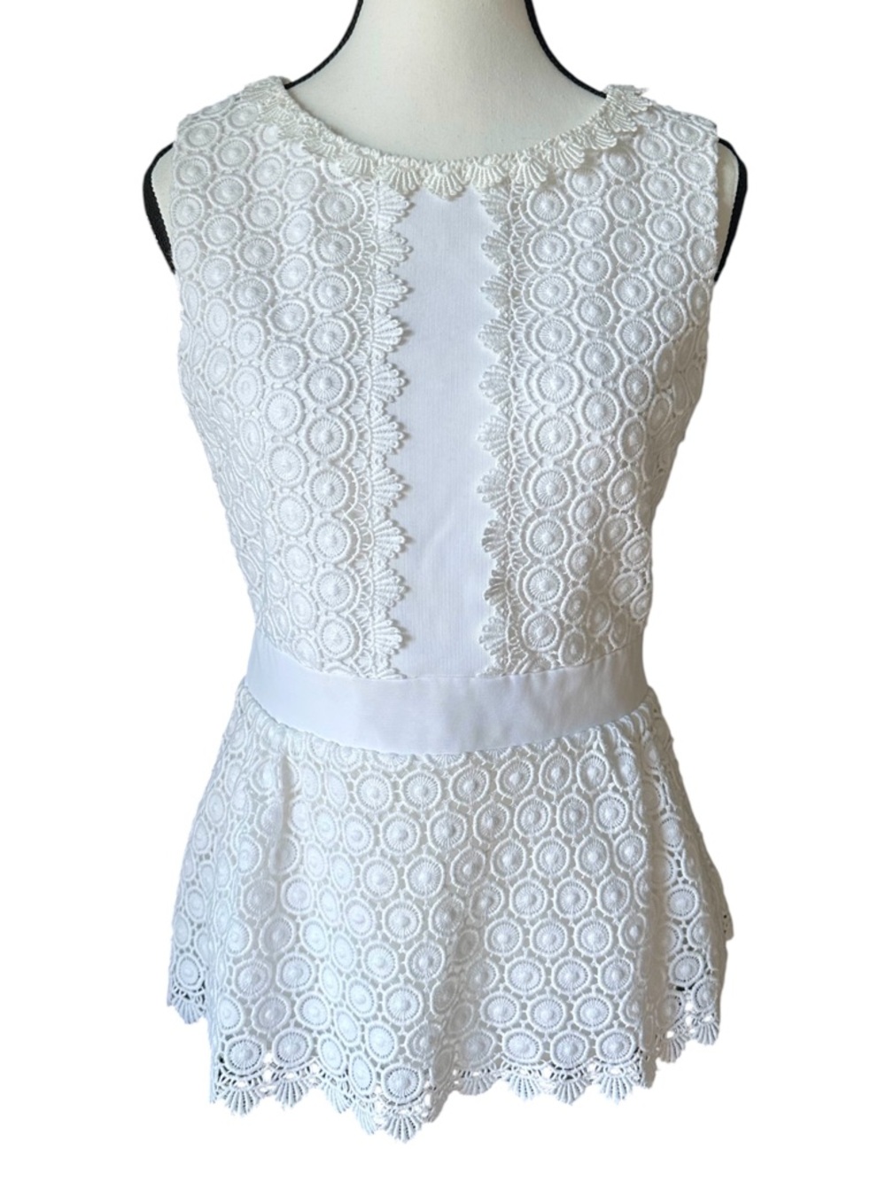 Diane von Furstenberg White Tavita‎ Cosmic Lace Peplum Top Size 4